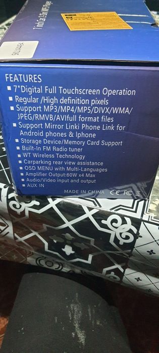 Rádio de carro novo