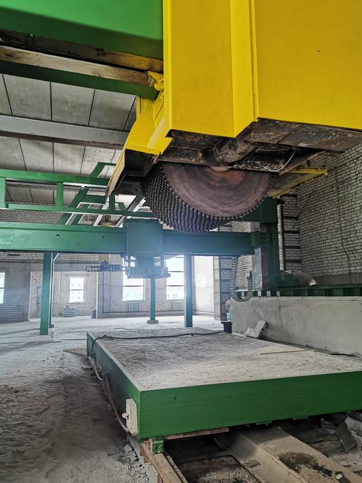 SIMEC ортогональный СТАНОК для резки  гранита