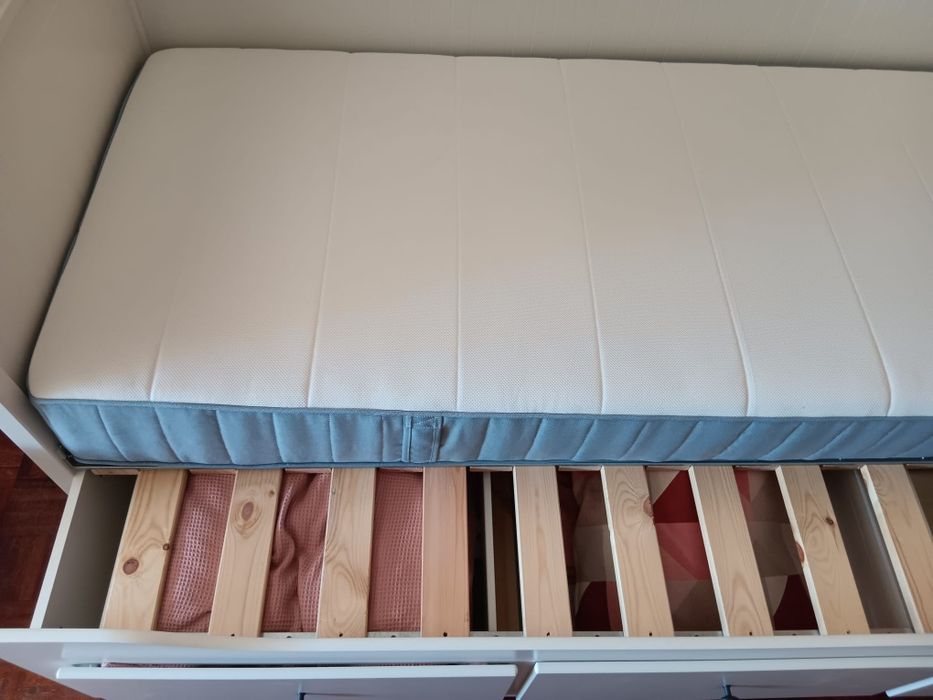 Cama IKEA HENMES 200x80cm