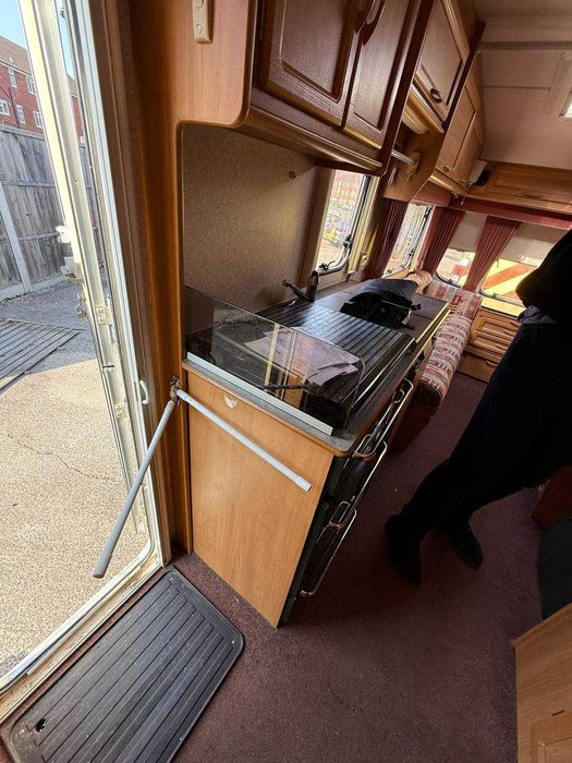 Продається дім на колесах swift fairway 490