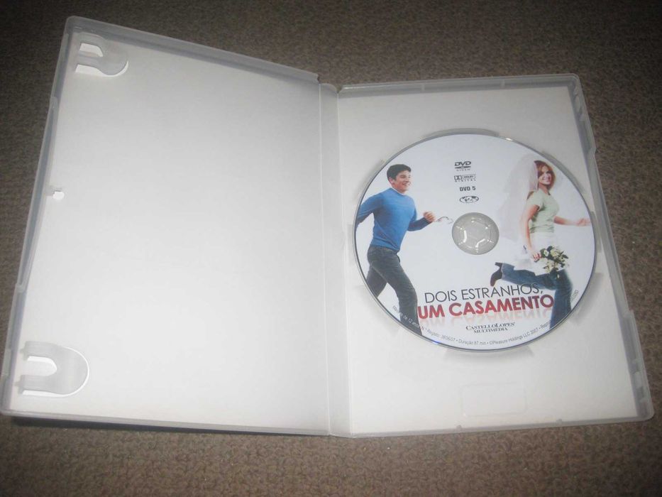 DVD "Dois Estranhos, Um Casamento" com Jason Biggs