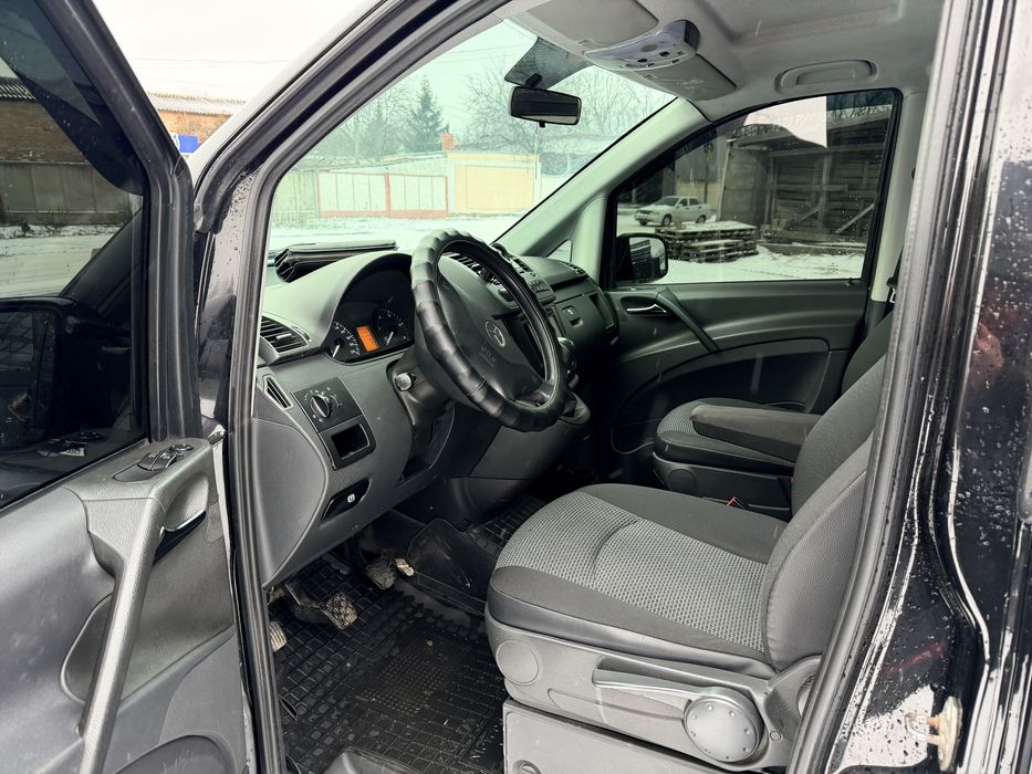 Mercedes Benz Vito W639 2012 р. 2.2 дизель 8 місць