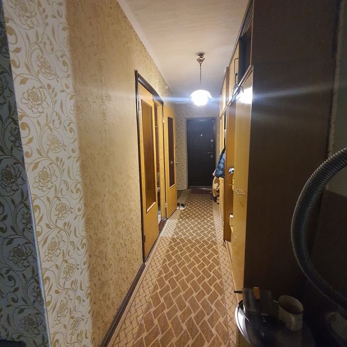 Продам 3 ком квартиру в р- н маг Сильпо