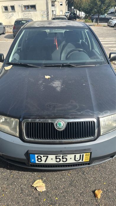Skoda Fabia 1.2 apenas 100.000km