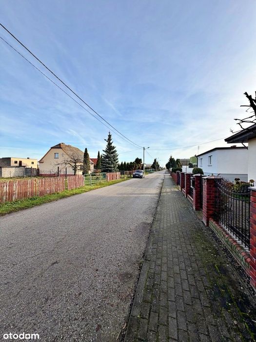 Duża Działka Budowlana w Bierzglinku | Przyłącza