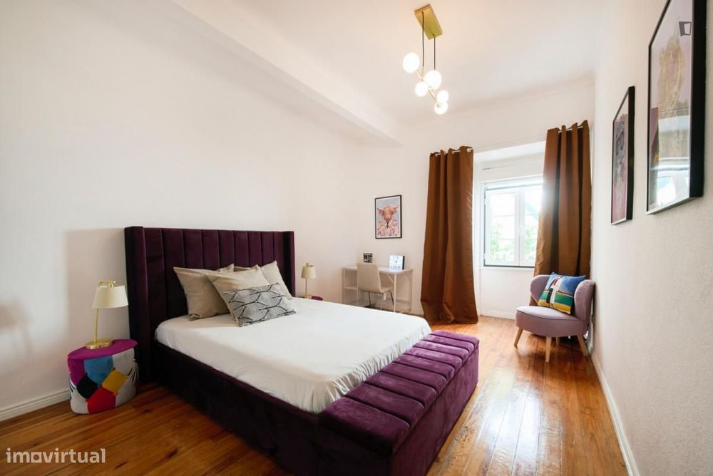 Quarto - localizado em Graça Lisbon