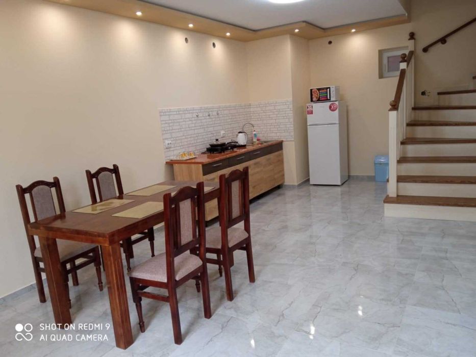 Продам будинок - апартаменти Берегово