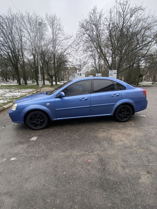 Продам Шевролле Лачетти