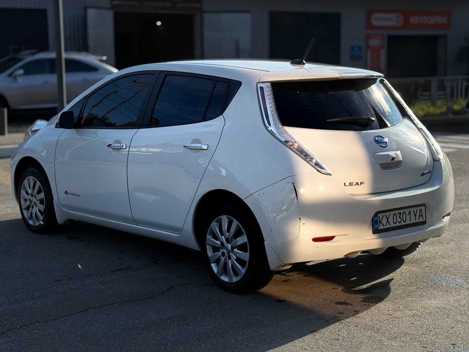 Nissan Leaf 2014