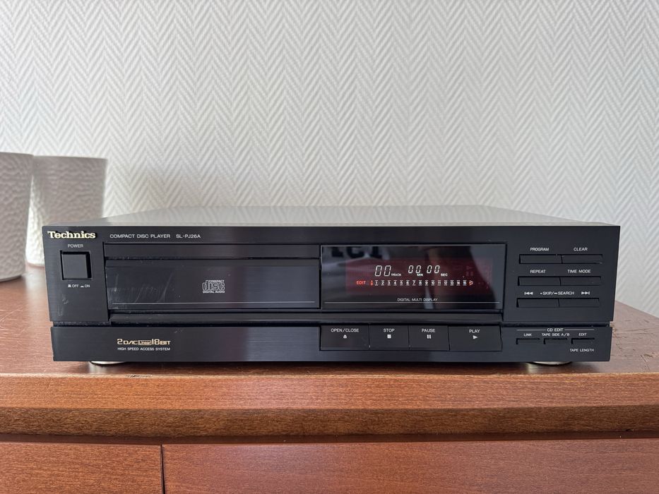Odtwarzacz cd Technics SL-PJ26A