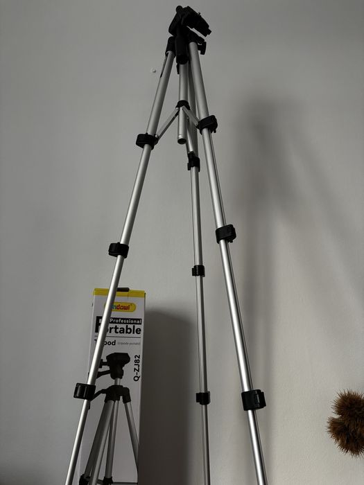 Tripé Profissional Portatil Andowl