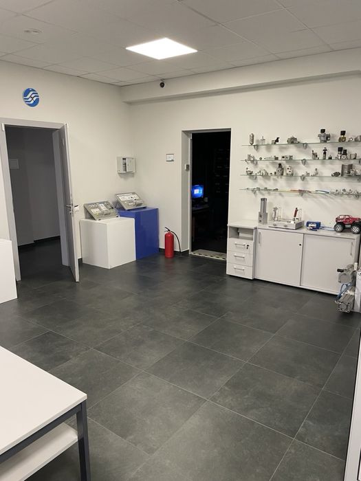 Оренда склада з офісом. 180 м2. Троєщина.