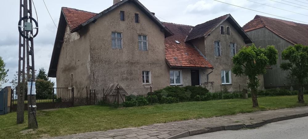 Sprzedam dom na działce  2600m2 atrakcyjna lokalizacja