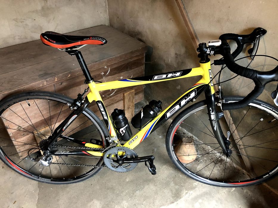 Bicicleta estrada BH