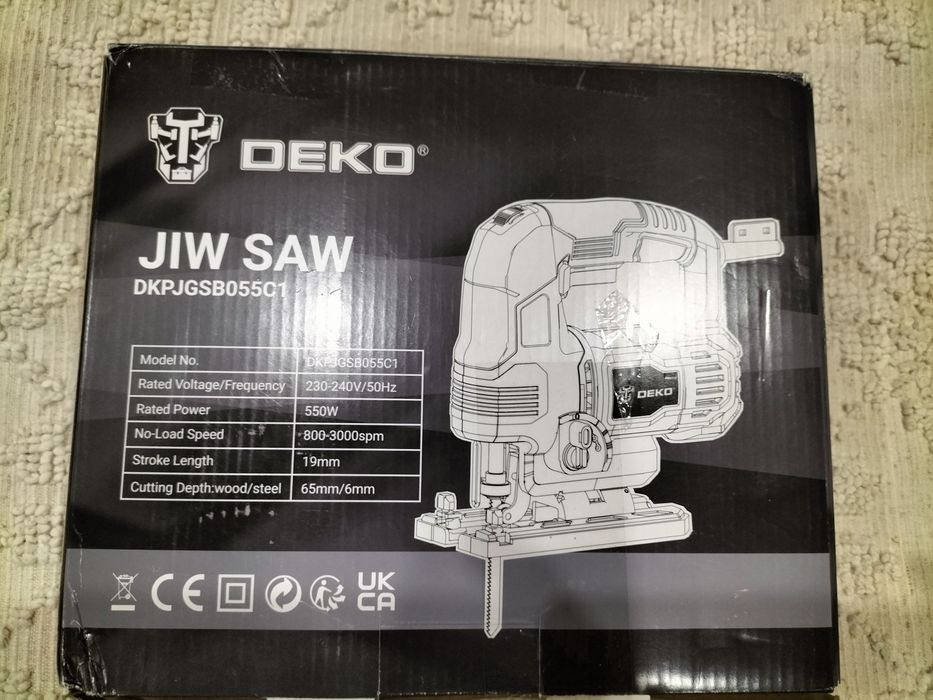 Serra elétrica tico-tico