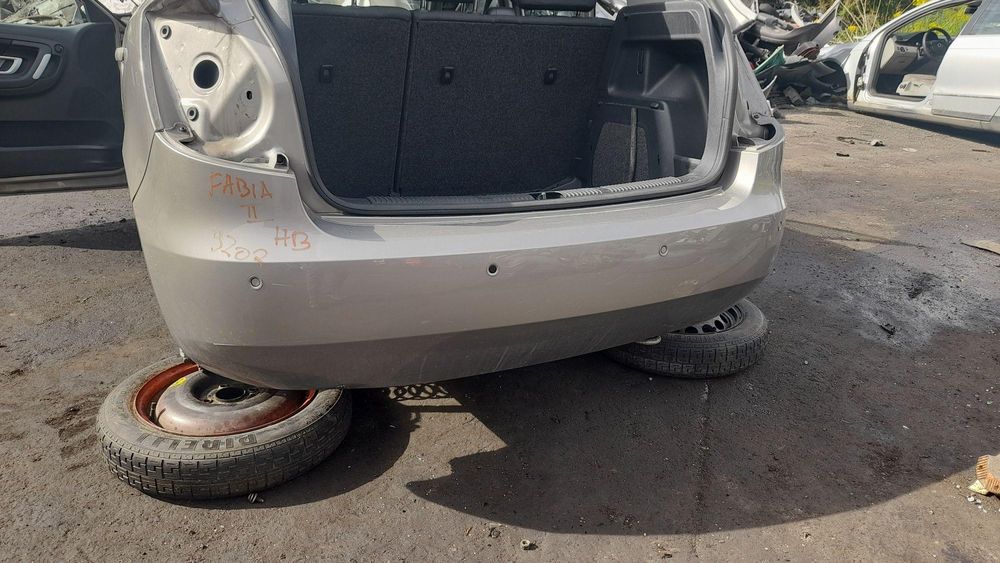 Zderzak tylny tył pdc skoda fabia ii 2 hb 9202