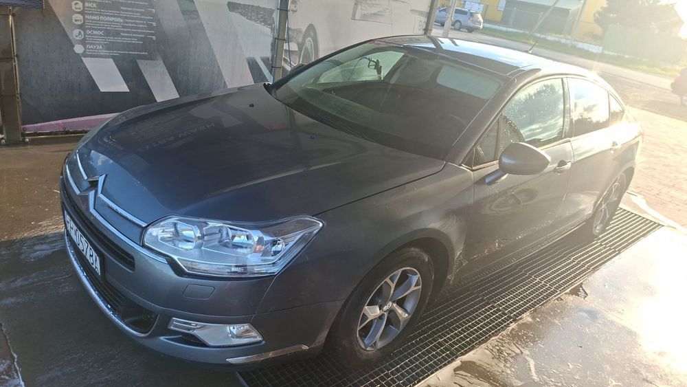 Сітроен с5 2008 року