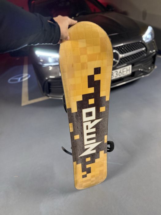 Deska snowboardowa Nitro Ripper 105 + wiązania Nitro – junior