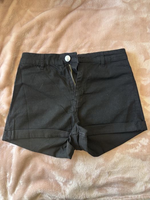 Krótkie spodenki rozmiar 38