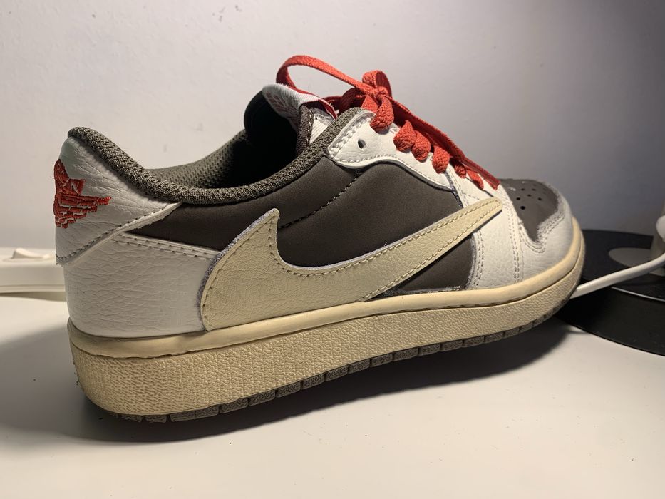 Nike Air Jordan travis scroot