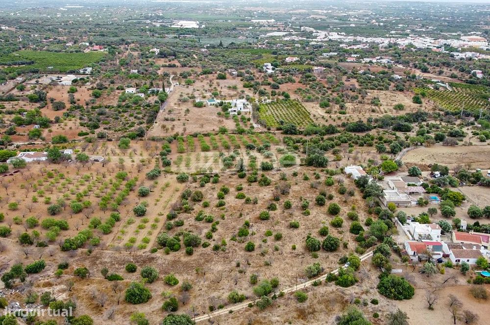 Terreno em Moncarapacho - Olhão
