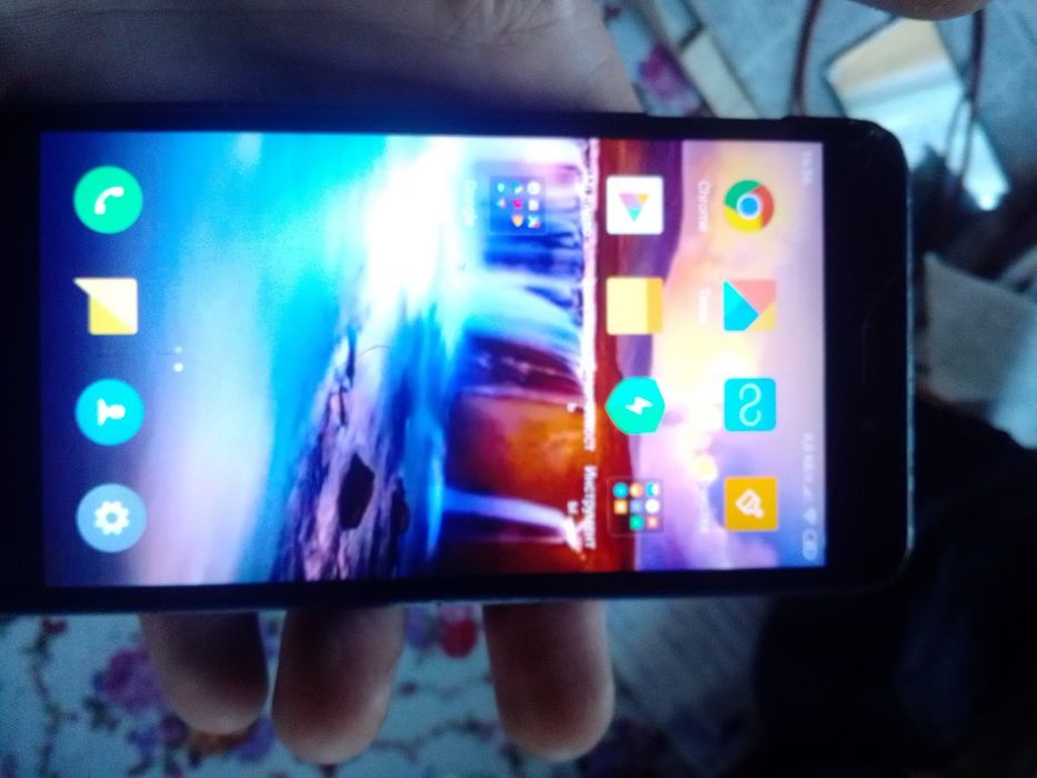 Xioami A4,полностью рабочий,есть все что нужно.