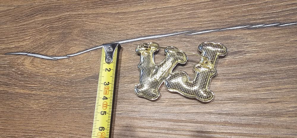 Hit broszka płaszcz sweter 1 szt. Ysl