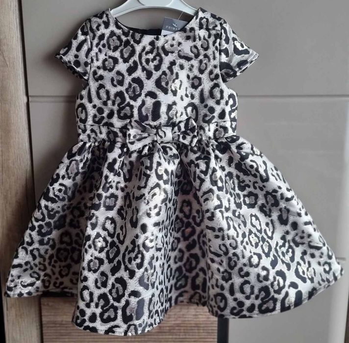 Гарна сукня для дівчинки Primark