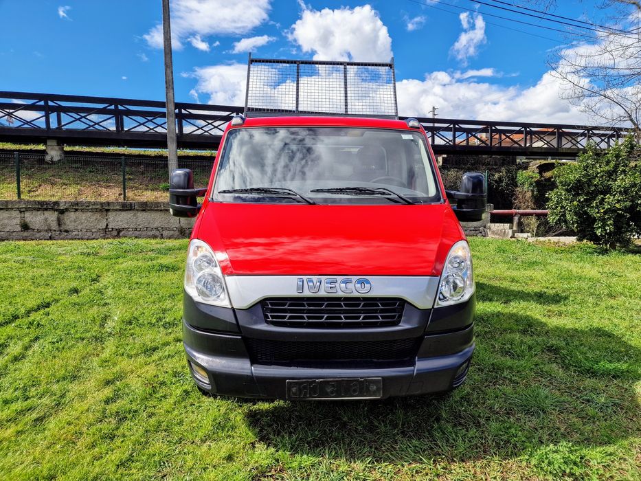 Iveco basculante 3.500 kg