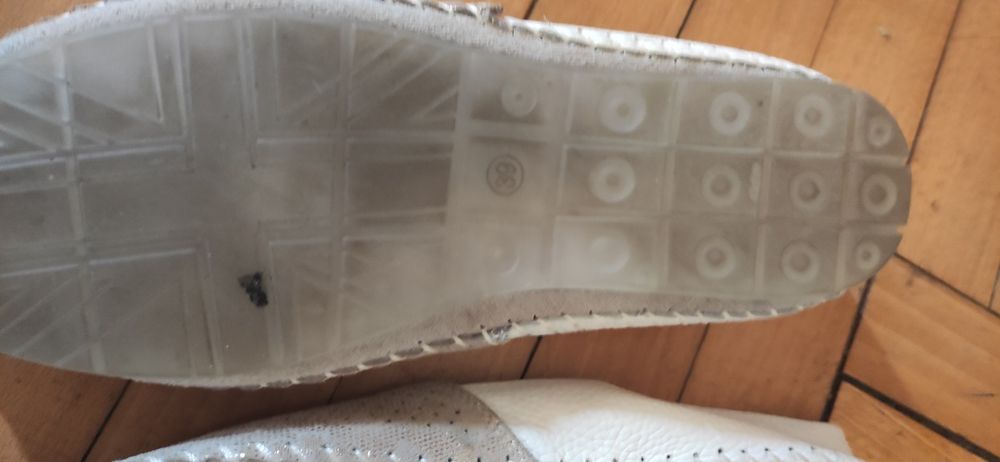 Letnie mokasyny skórzane