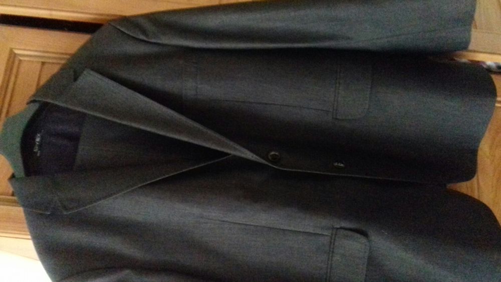 Garnitur męski prawie nowy