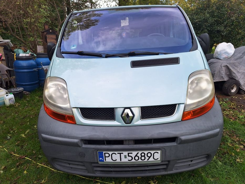 Renault Trafic 8-osobowy