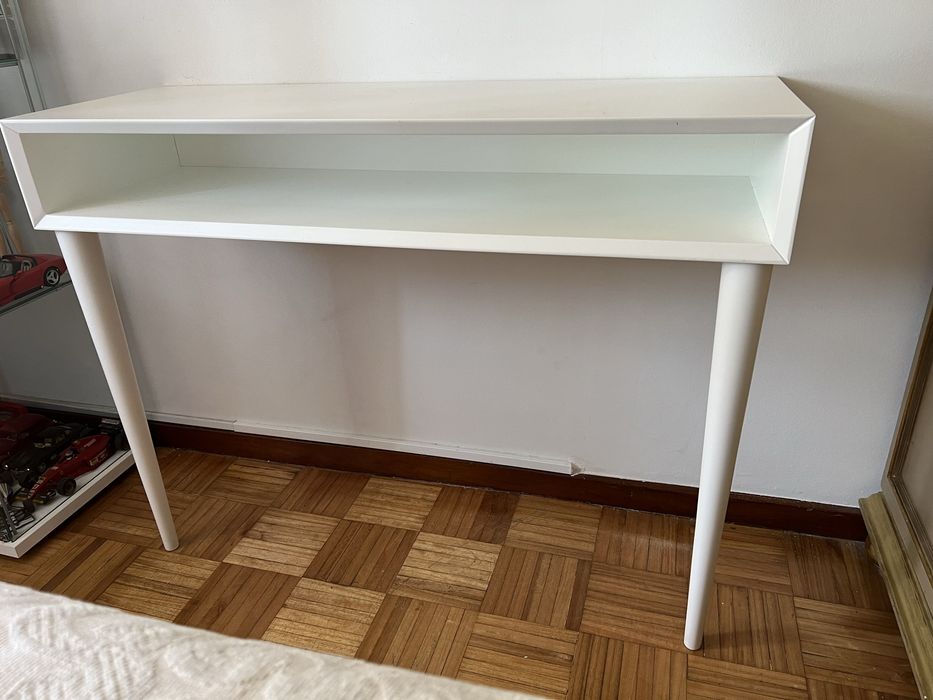 Pine secretary with sealed lacquer finish.64740621854849120