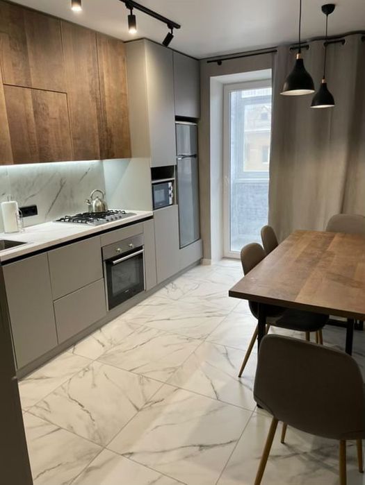 Квартира подобово, буд.Офіцерів, центр-й автовокзал, Ж/Д вокзал