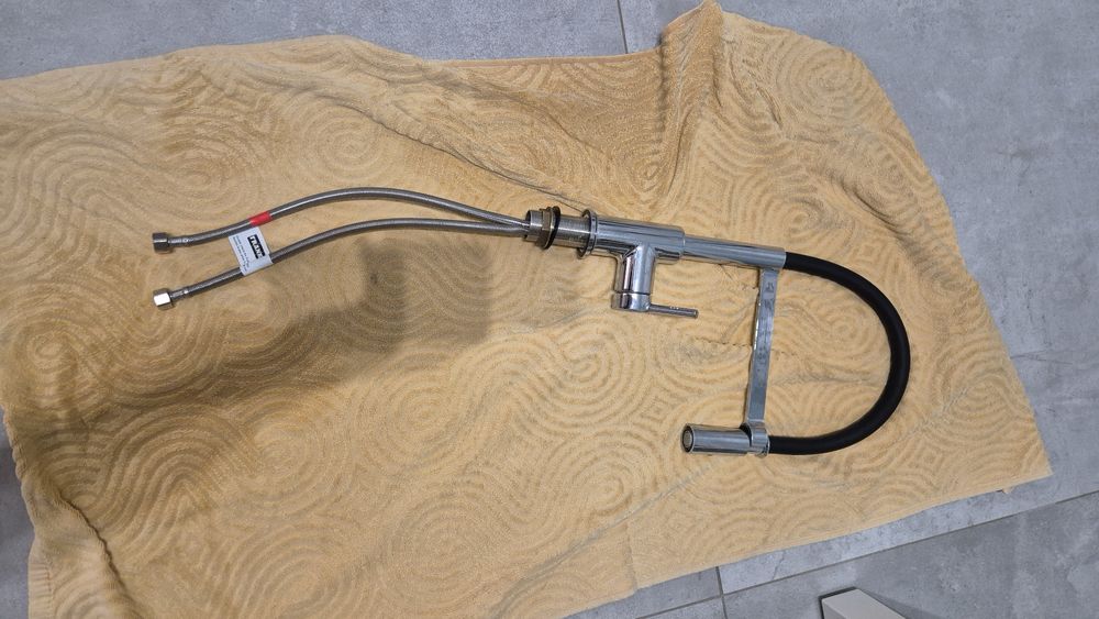 Bateria FRANKE Lina Chrom/czarny używana ponad rok. Stan bardzo dobry.