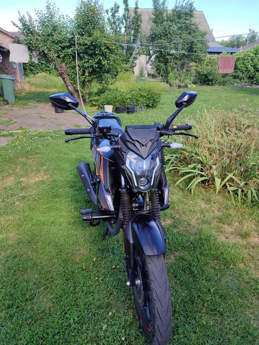 Продам мотоцикл Spark  250 кубів 2025 року.
