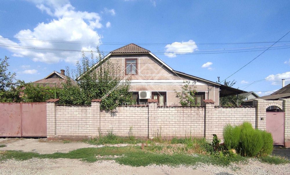 Продаж затишного 4-кімнатного будинку (р-н Соцмісто)