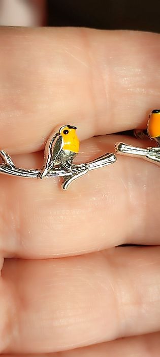 Kolczyki na sztyfcie 2 rodzaje