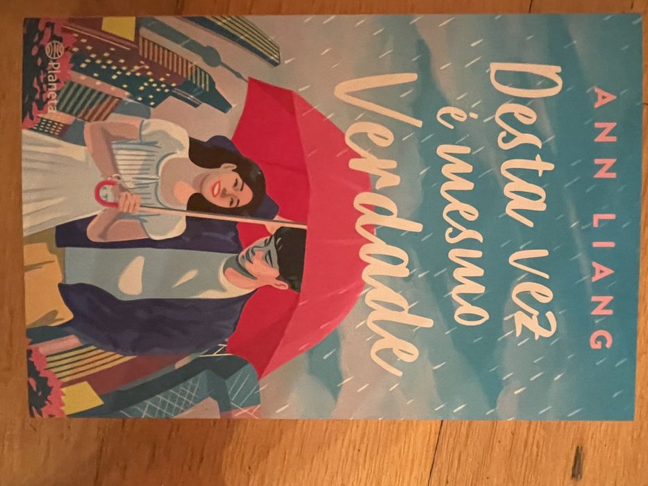 Livros em 2 mao como novos