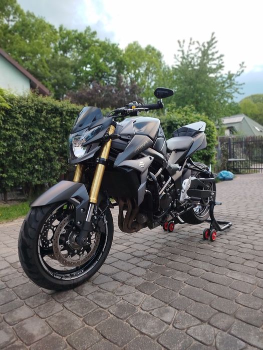 Suzuki GSR 750A 2016 ABS IXIL