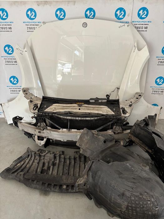 Frente Completa Mercedes W205 de 2018 Class C