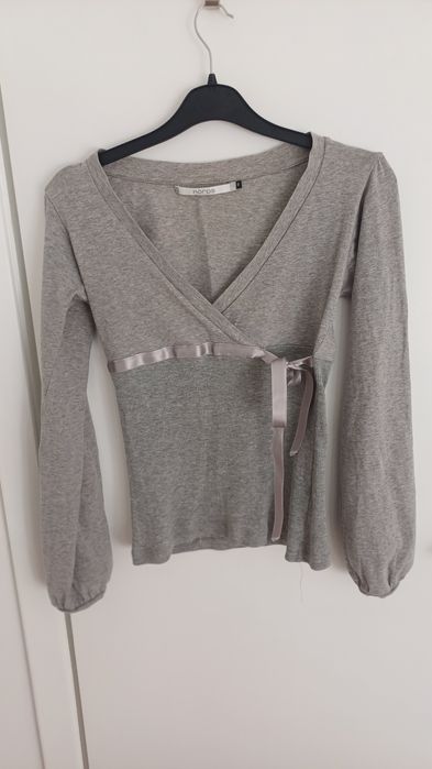 Camisola cinza decotada - S/M