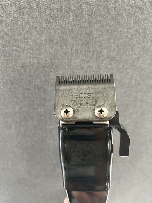 Máquina de cortar cabelo Wahl 94472- 100