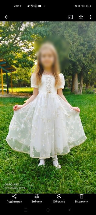 Святкова дитяча сукня. Пишна. На 5- 7 років .