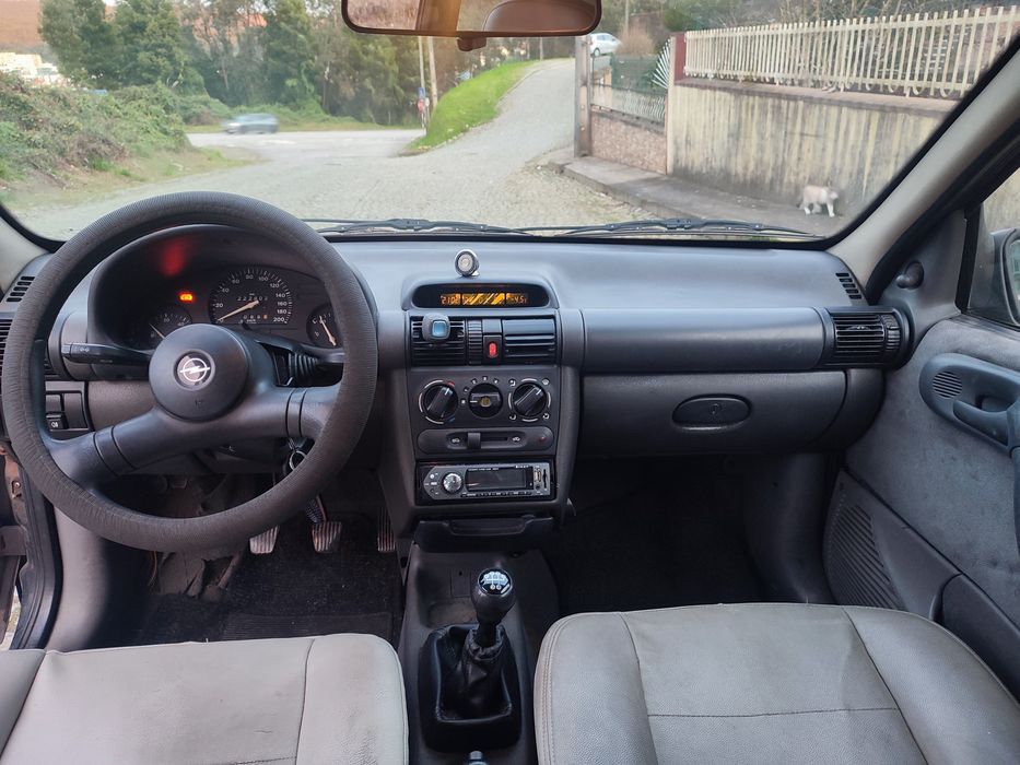 Opal Corsa B 1.2i