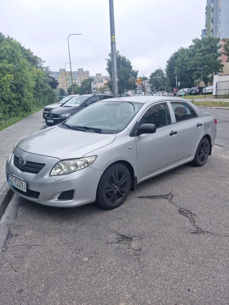 Toyota Corolla 1.6 VVT-i Luna