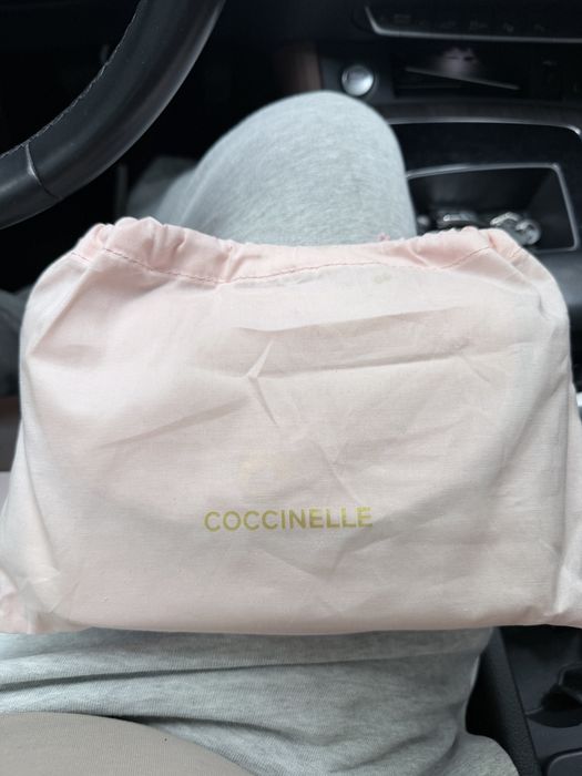 Кожанная сумка Coccinelle