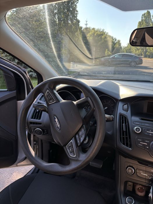 Ford Focus 2017 VIN 1FADP3K23HL225283 фото оголошення 11 з 21