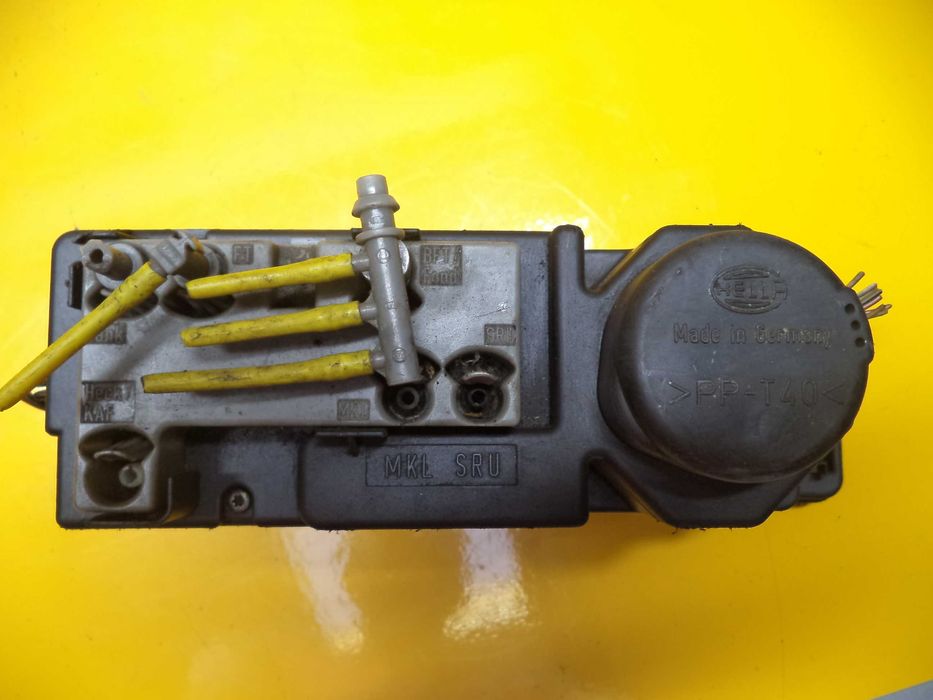 Компрессор центрального замка Mercedes (W210) A2108002748 з 95-02 р.в.