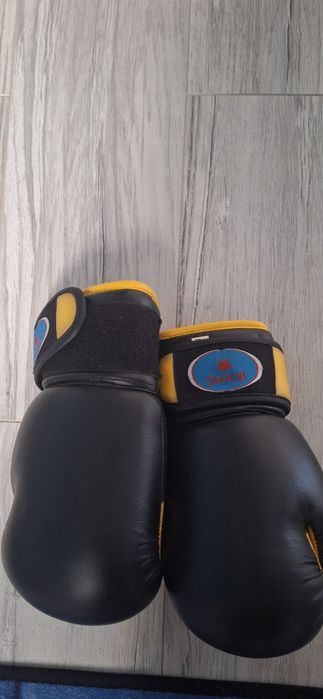 Rękawice bokserskie dla dziecka boks
